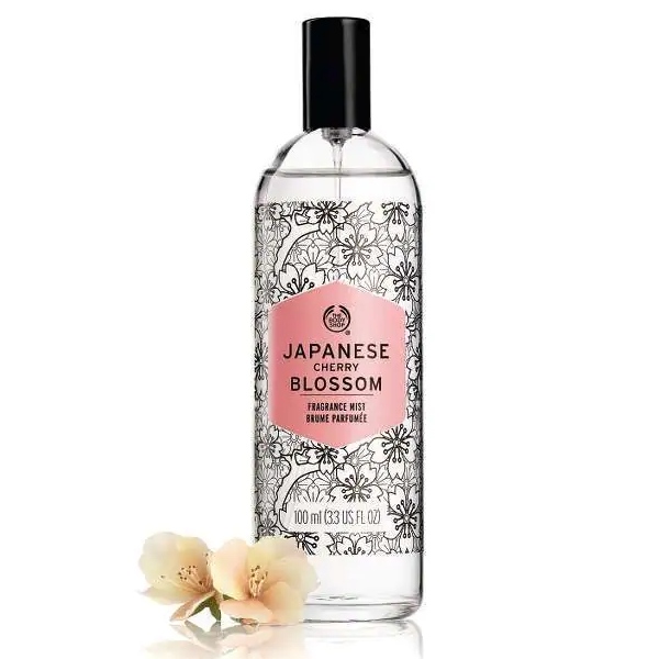 The Body Shop Japanese Cherry Blossom Fragrance Mist 100 ml in bd