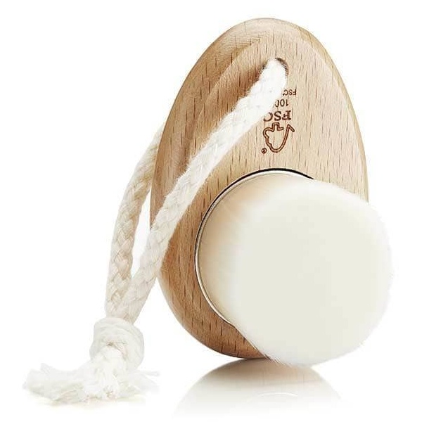 The Body Shop Super Soft Cleansing Brush in bd